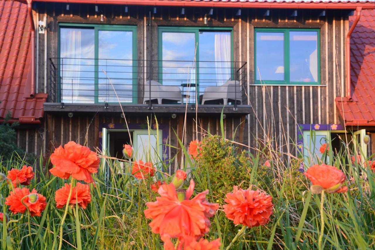 Apartamento Pérka kodumajutus Häädemeeste Exterior foto